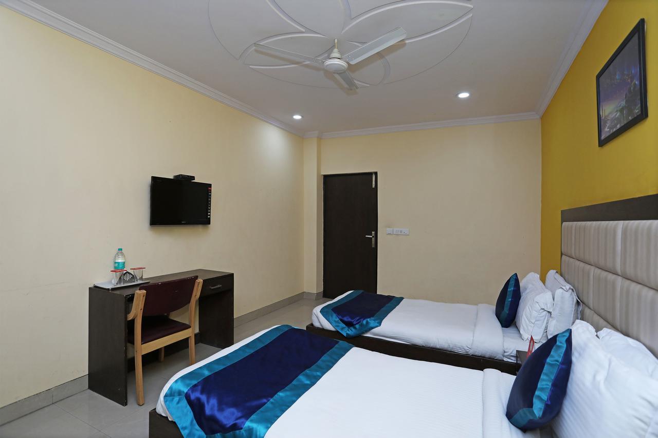 Hotel The Rts Plaza New Delhi Ngoại thất bức ảnh