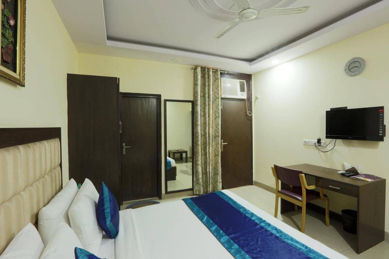 Hotel The Rts Plaza New Delhi Ngoại thất bức ảnh